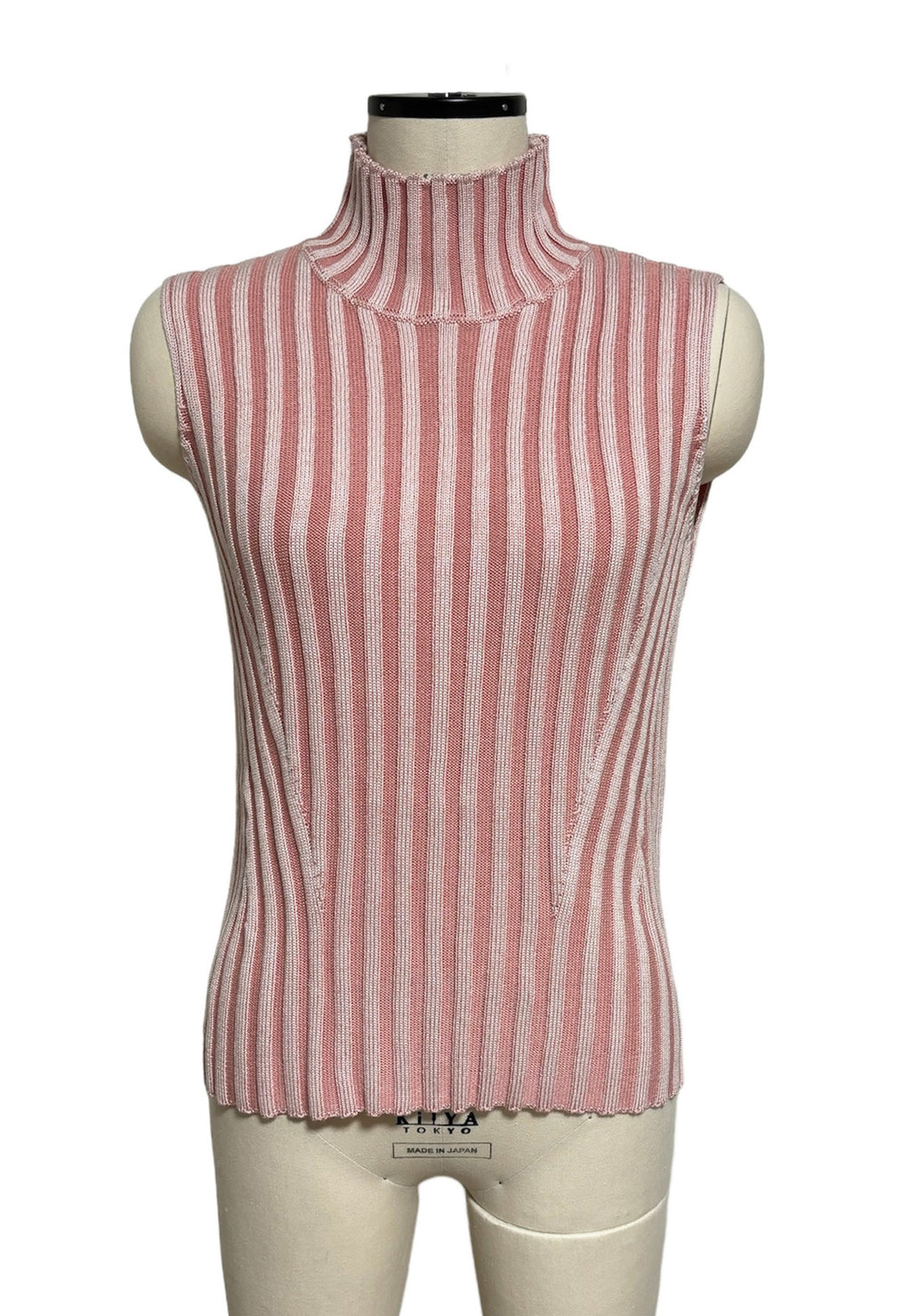 NO-SLEEVE STRIPED RIB KNIT TOP (PNK)