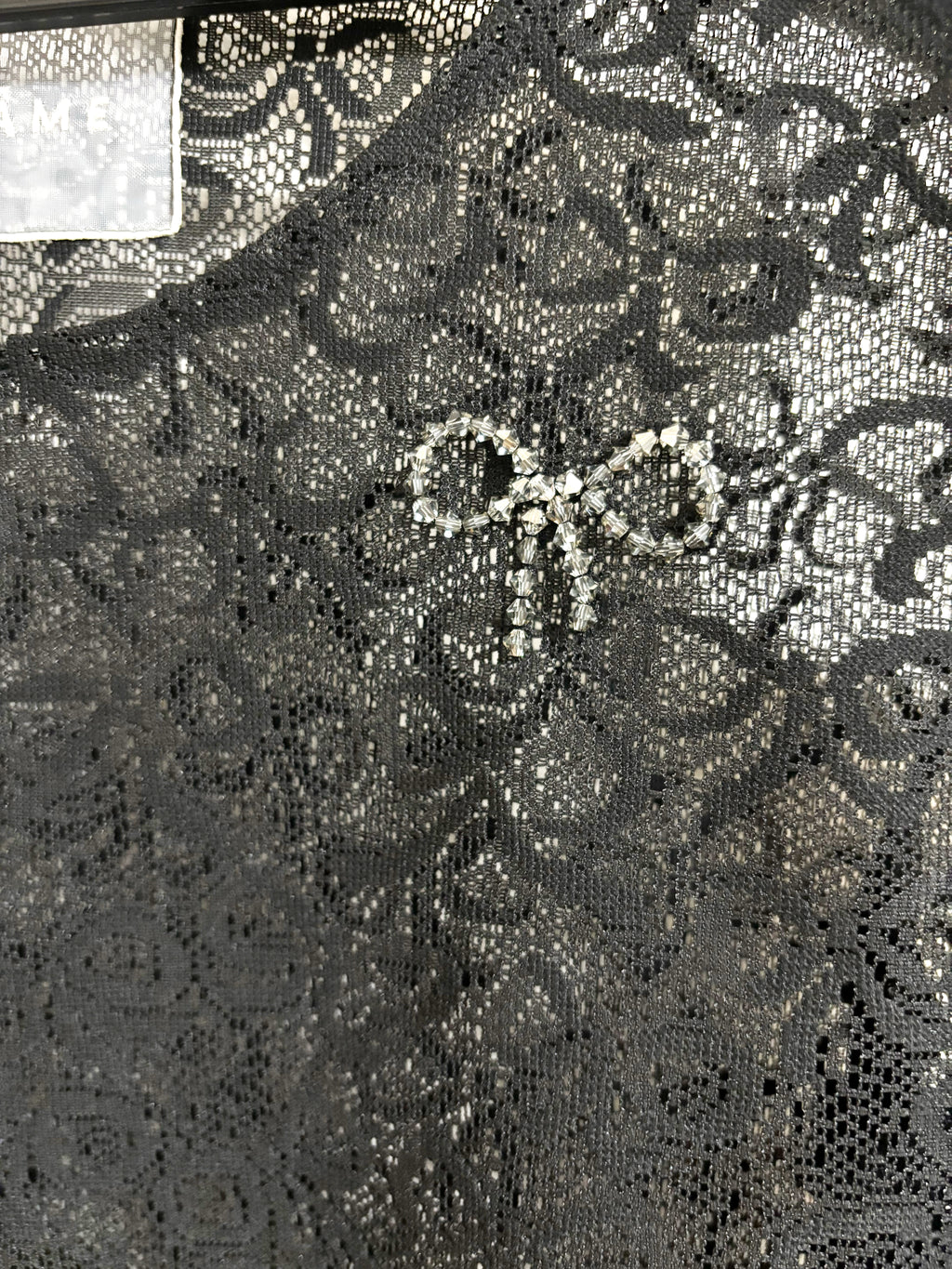 Bow Pattern Lace Long-sleeve Top