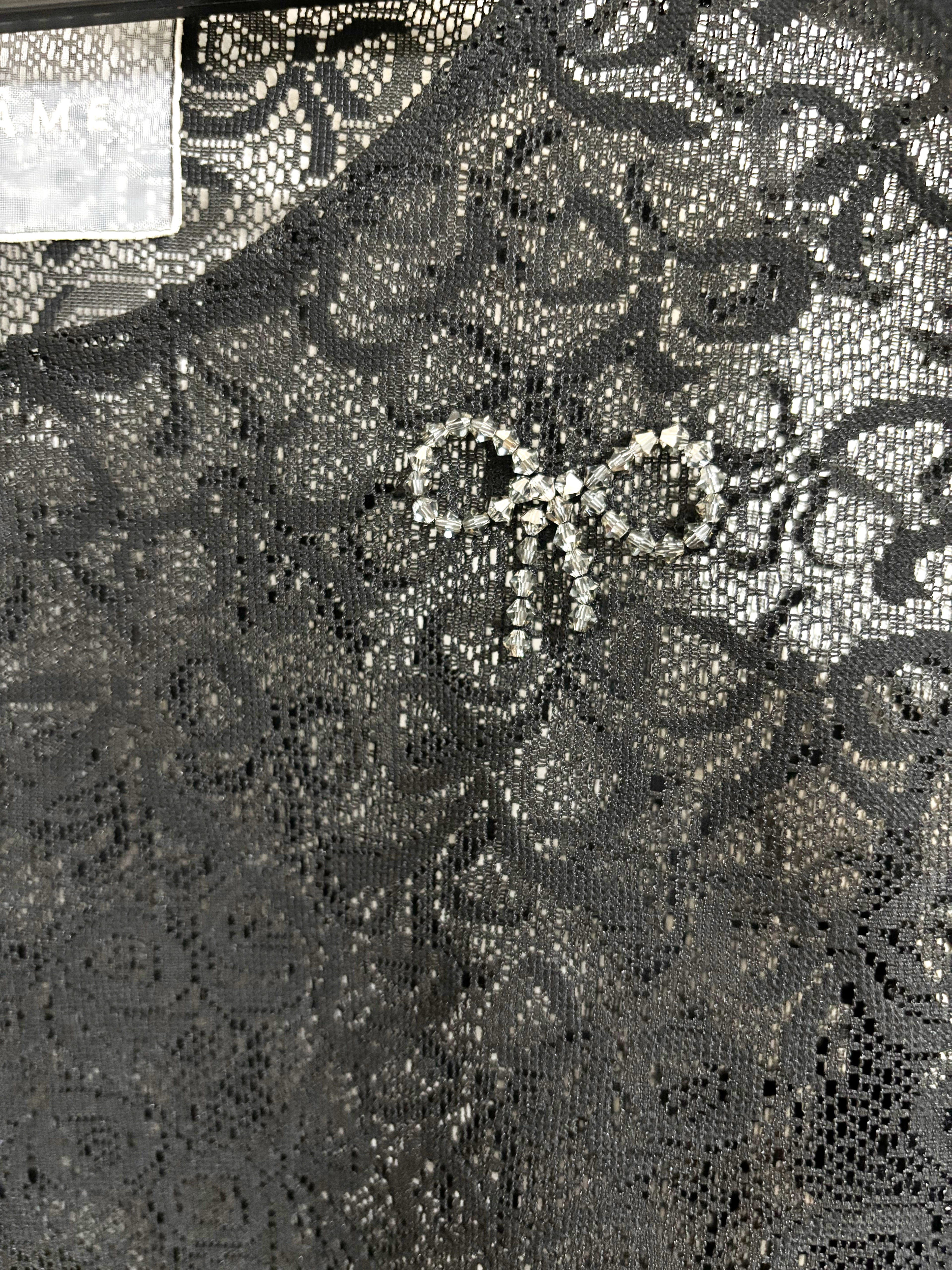Bow Pattern Lace Long-sleeve Top