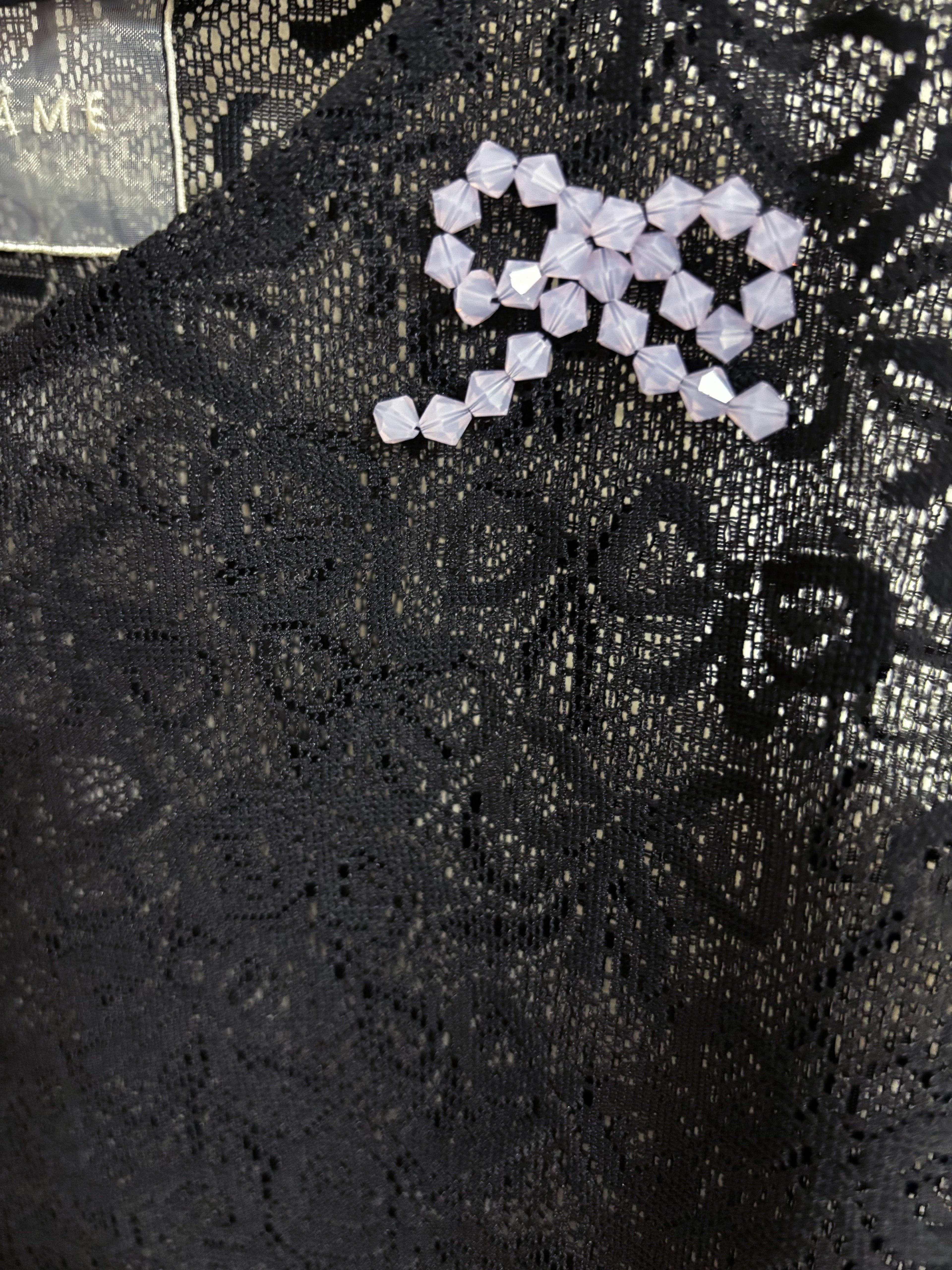 Bow Pattern Lace Long-sleeve Top
