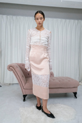 Bow Pattern Lace Long-sleeve Top