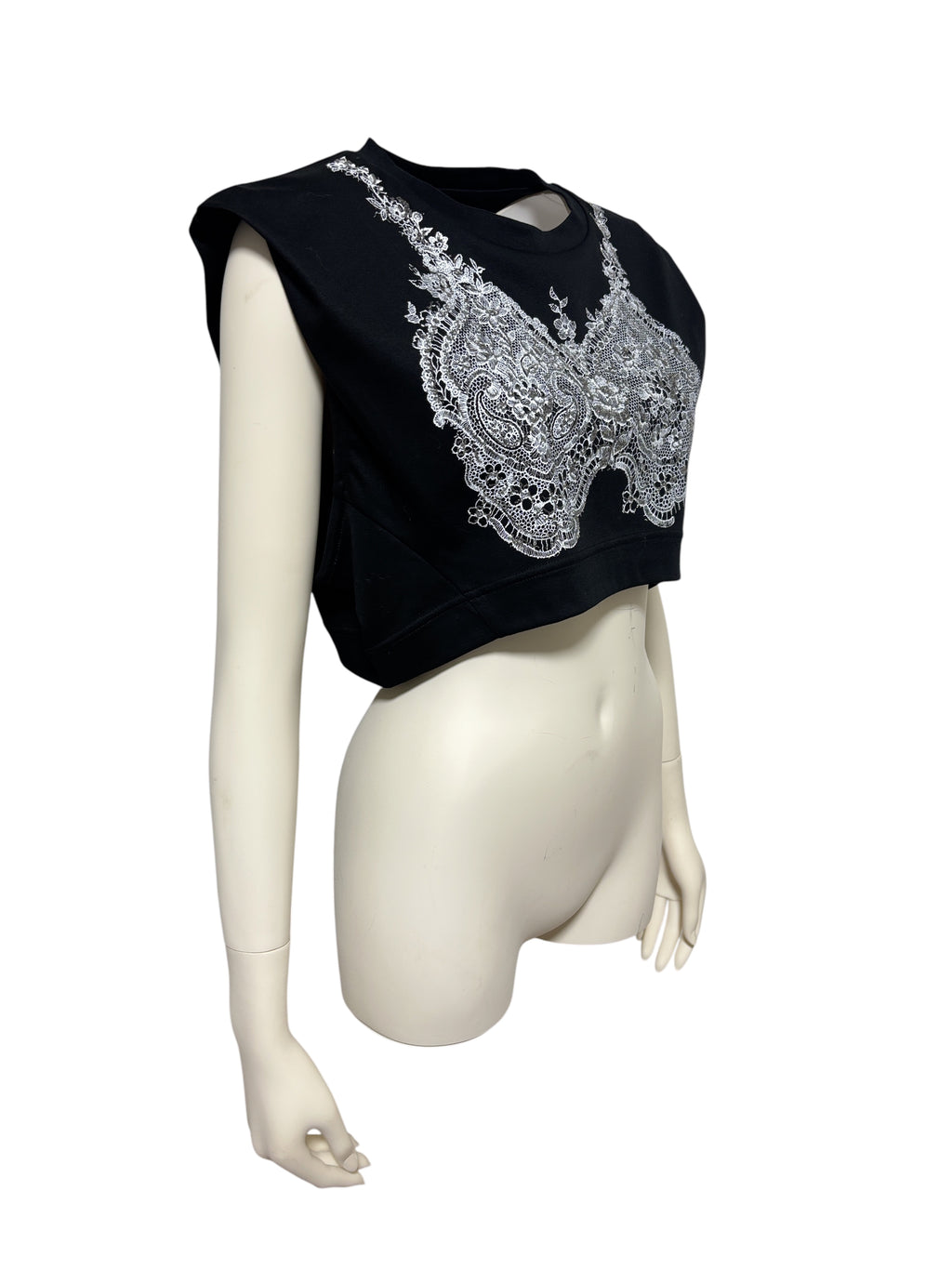 【Pre-Ordar】Curved Sleeveless T-Shirt（BLK）